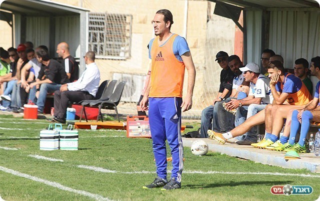 מאמן אולגה. צחי אילוז (שלומי גבאי)